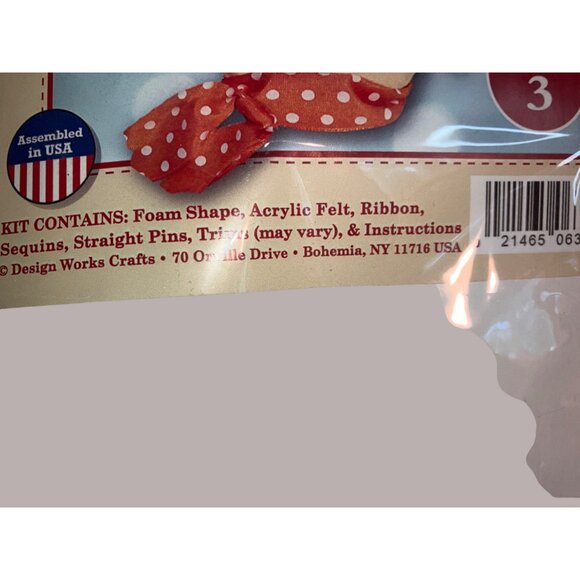 Fall Friends Scarecrow Ornament Craft Kit by Design Works - Picture 10 of 12